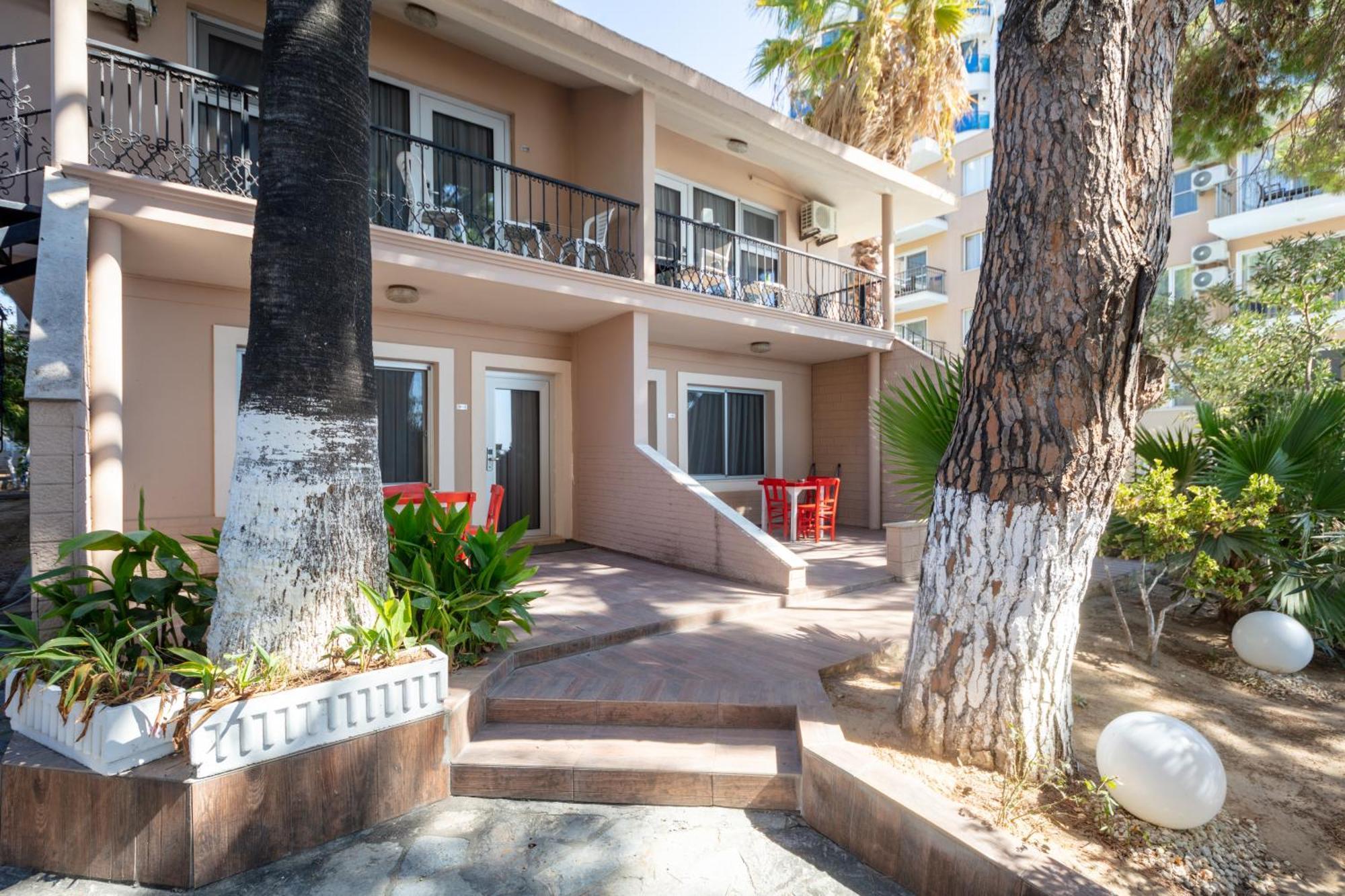 Melis Hotel Κουσάντασι Εξωτερικό φωτογραφία