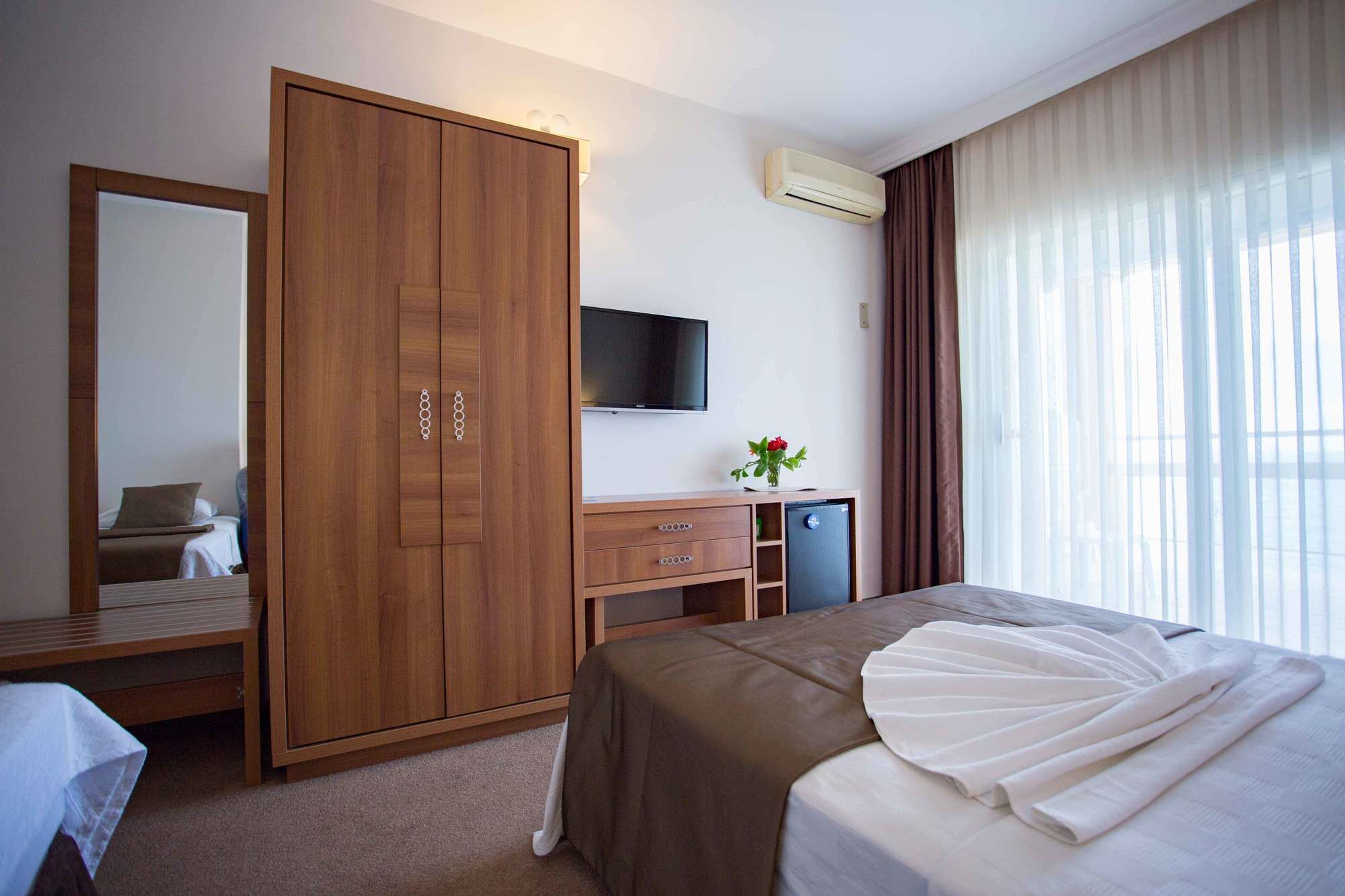 Melis Hotel Κουσάντασι Εξωτερικό φωτογραφία