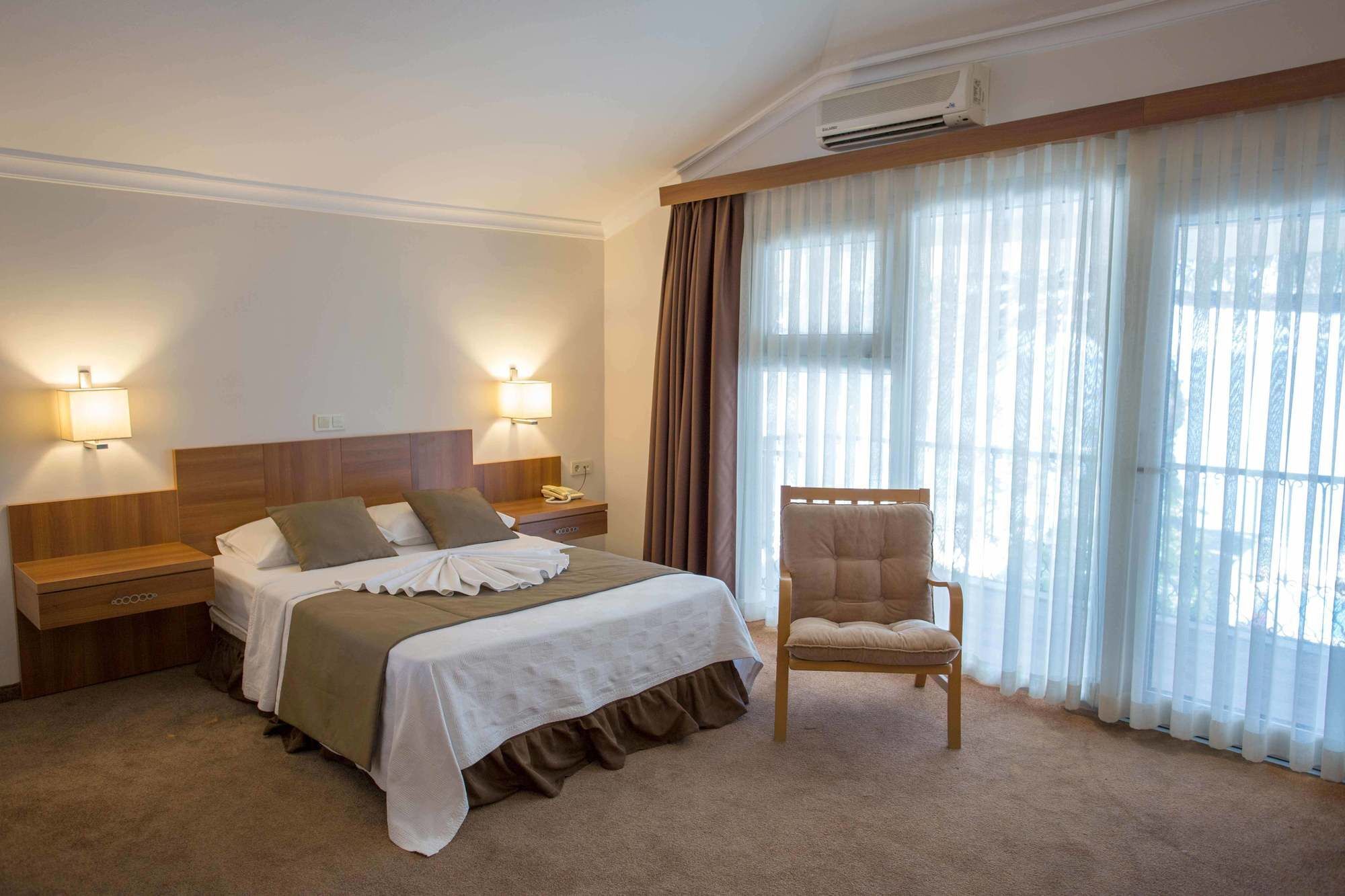 Melis Hotel Κουσάντασι Εξωτερικό φωτογραφία